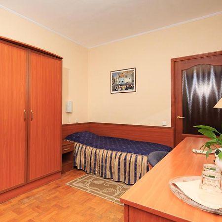 Zhayvir Hotel Kiev Ngoại thất bức ảnh
