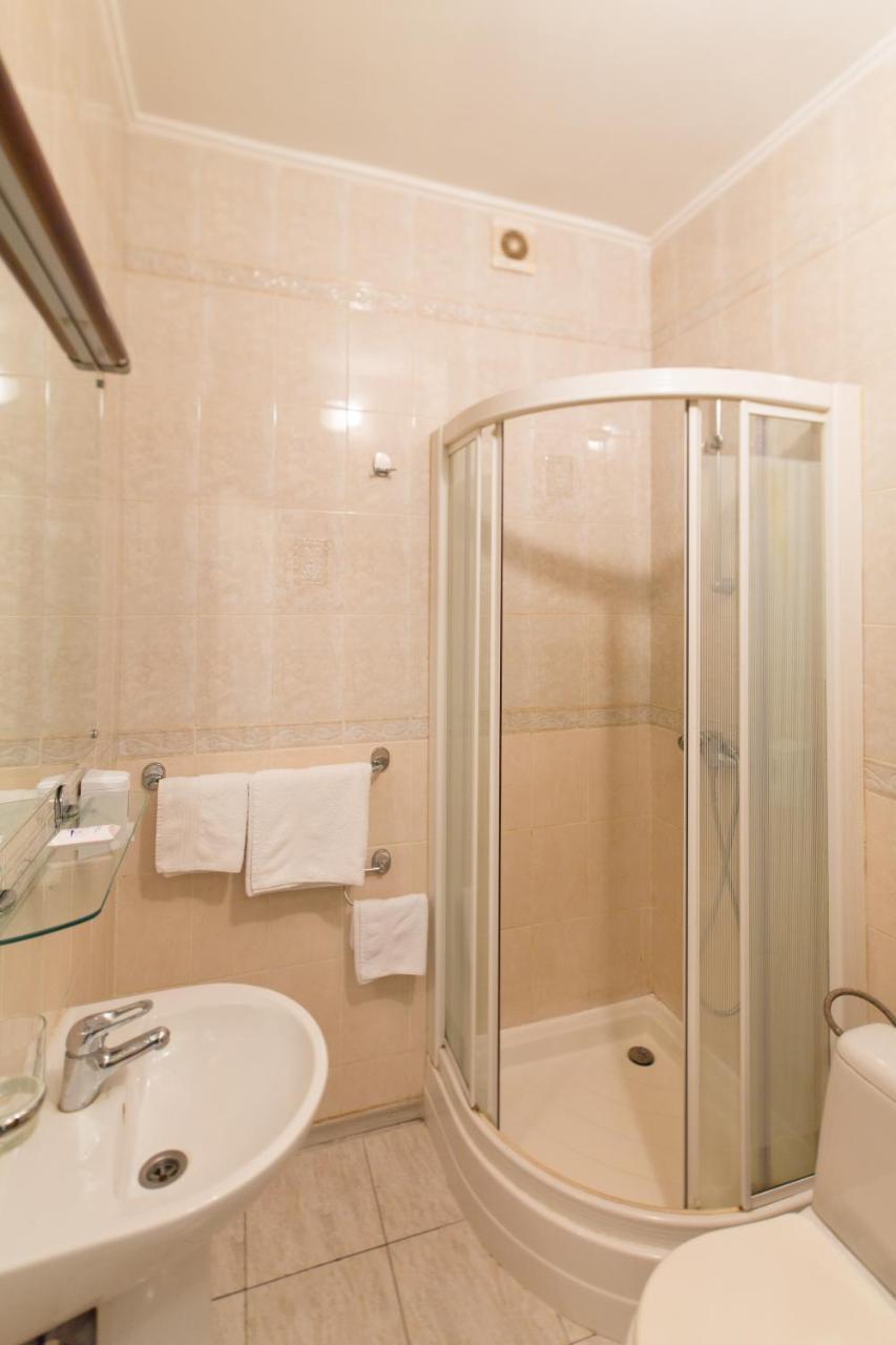 Zhayvir Hotel Kiev Ngoại thất bức ảnh