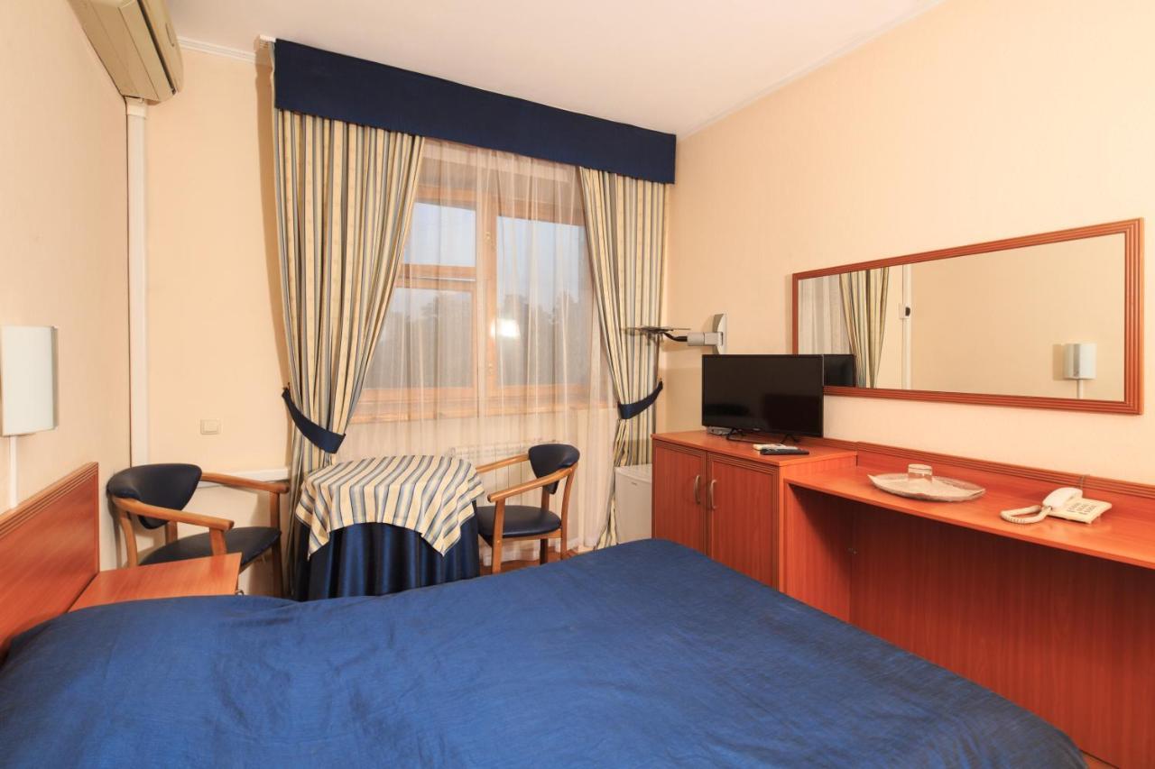 Zhayvir Hotel Kiev Ngoại thất bức ảnh